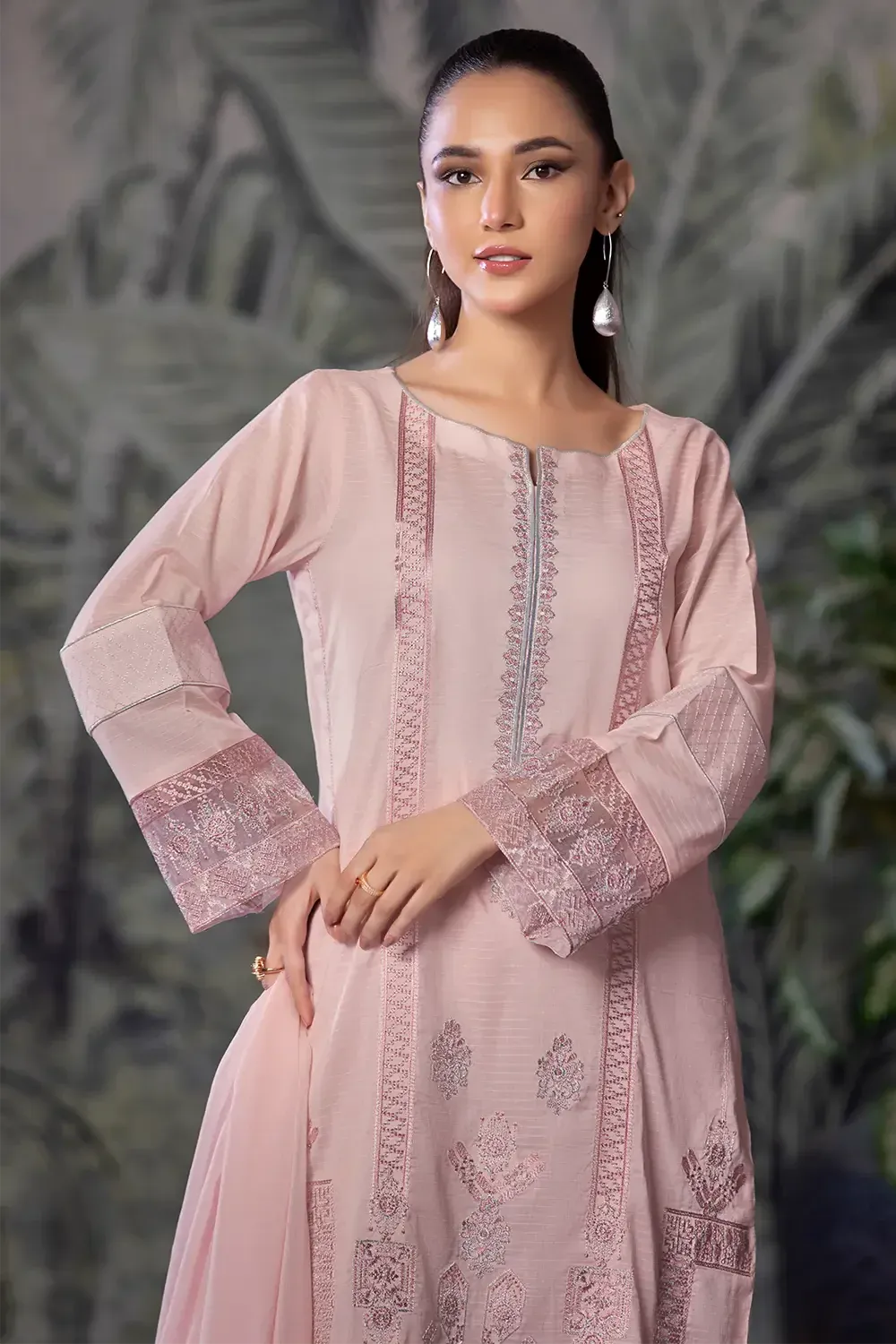 3PC Embroidered Unstitched Cambric Suit KSDE-2834