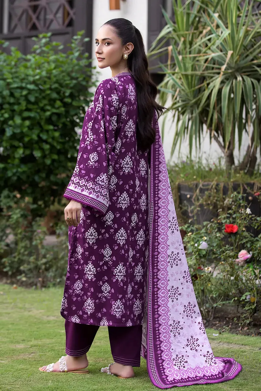 3PC Printed Unstitched Khaddar Suit KKH-2876