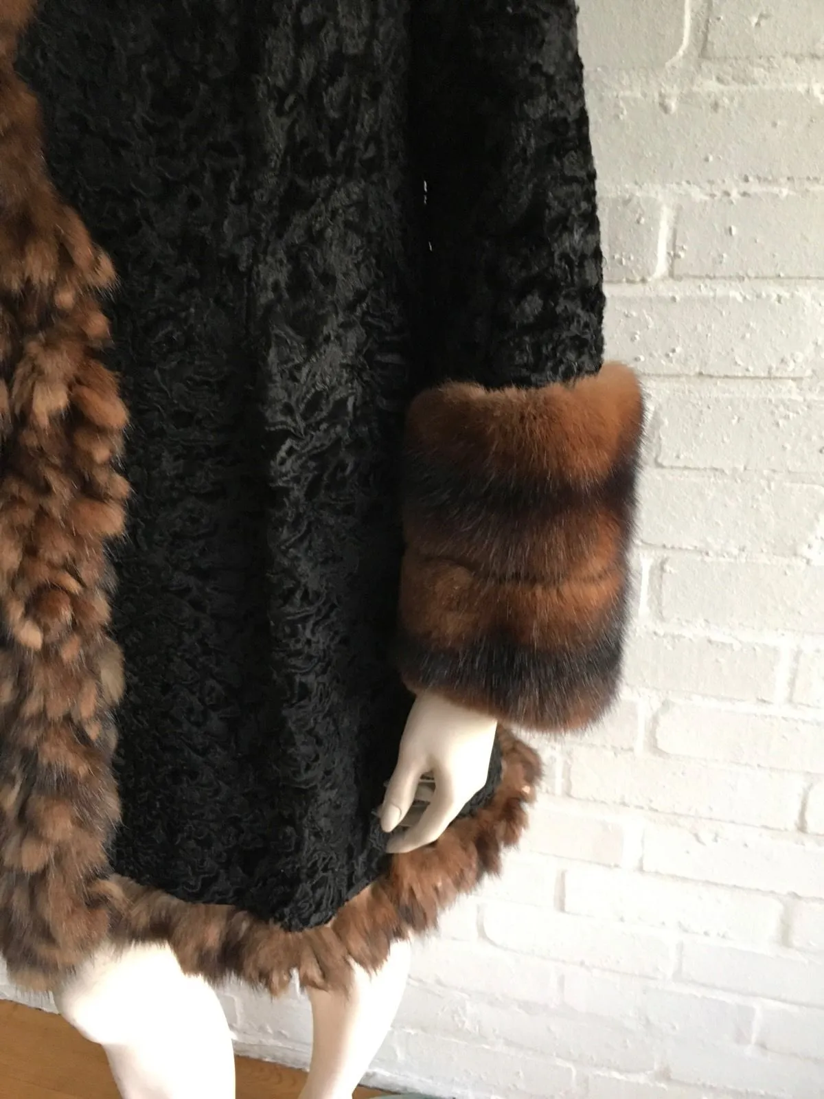 AMAZING PERSIAN LAMB ASTRAKAN AND SABLE TRIM FUR COAT SIZE S SMALL Ladies