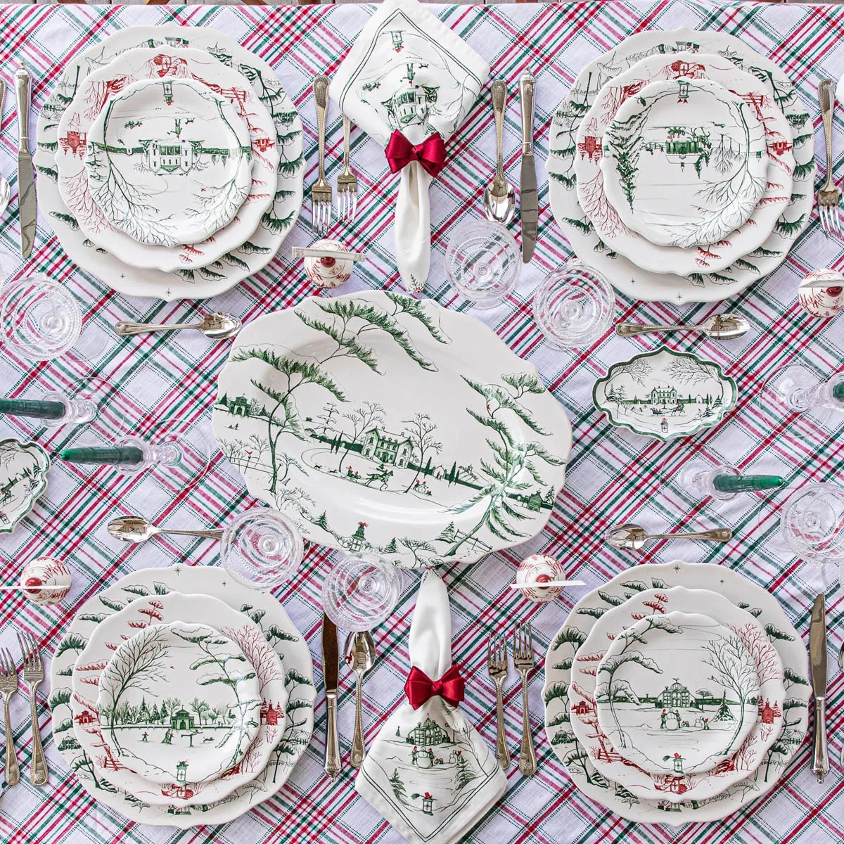 Country Estate Winter Frolic Napkin - Evergreen