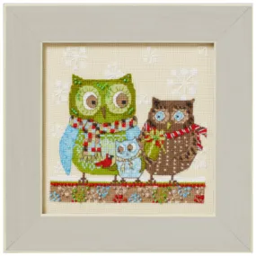 Debbie Mumm | Seasonal Owls 2024 Cross Stitch Kit - Winter