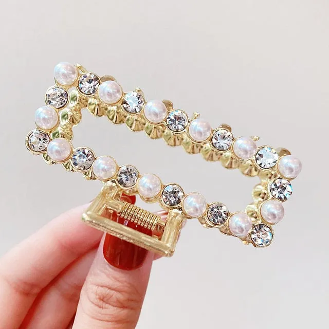 Elegant Pearls Rhinestone Geometric Hair Claws