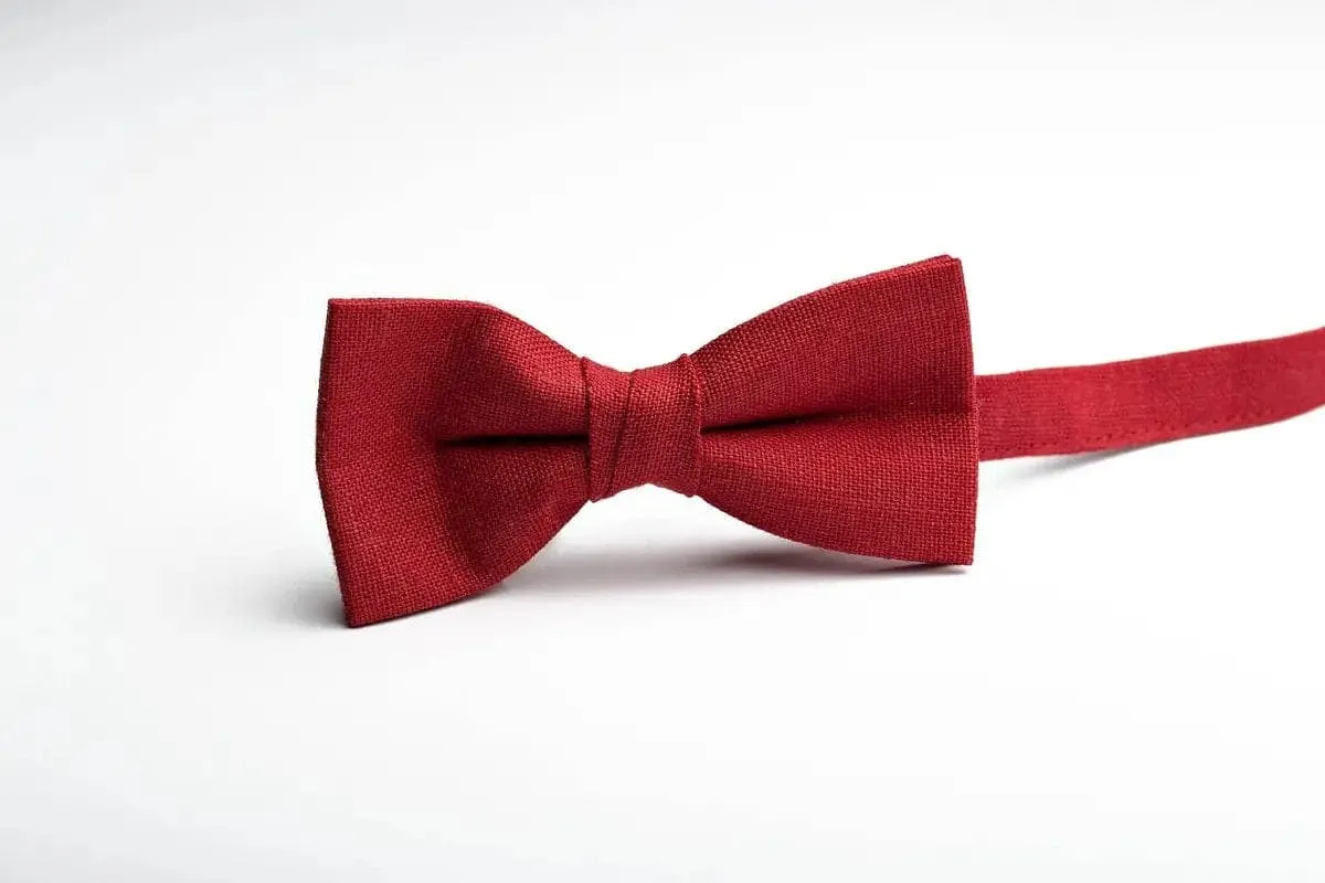 Elegant Red Linen Bow Tie - Pre-Tied, Adjustable, and Perfect for Formal Occasions