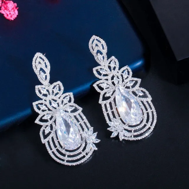 Exquisite Leaf Drop Dangle Cubic Zirconia Gold Color Luxury Earrings