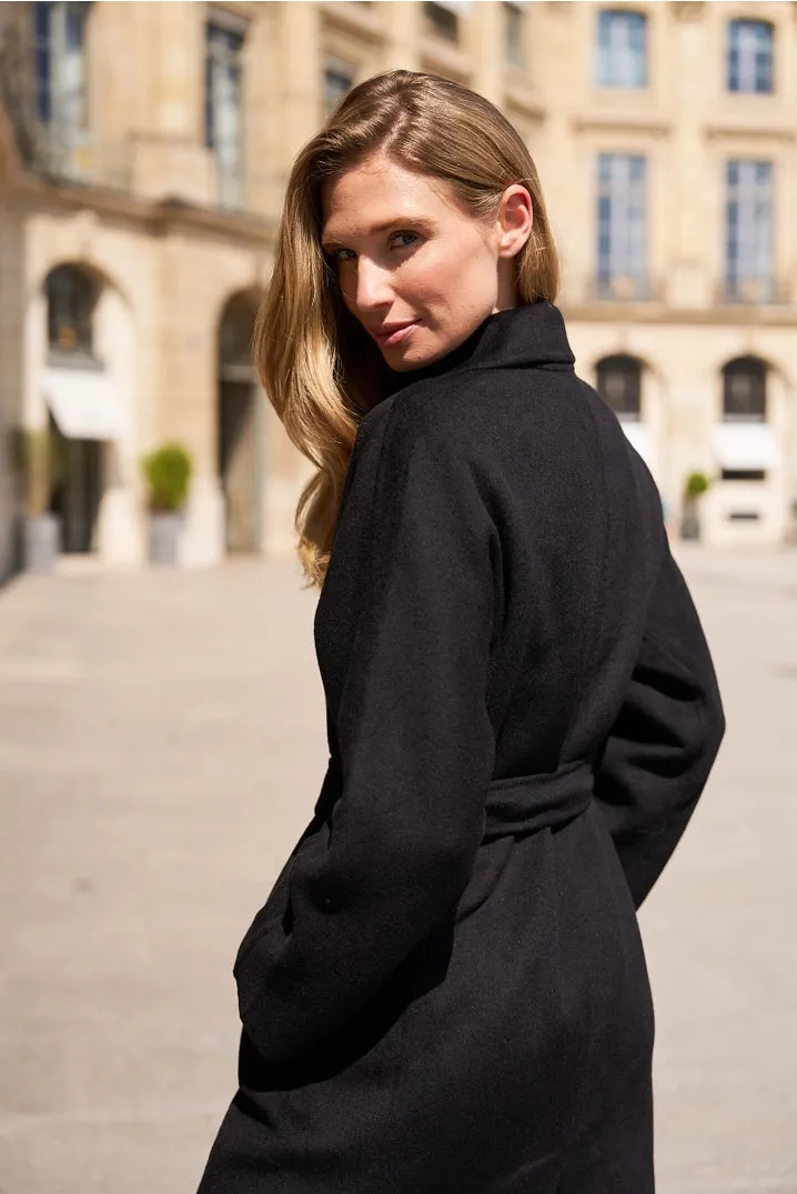 Hand-Sewn Wool Wrap Coat Black