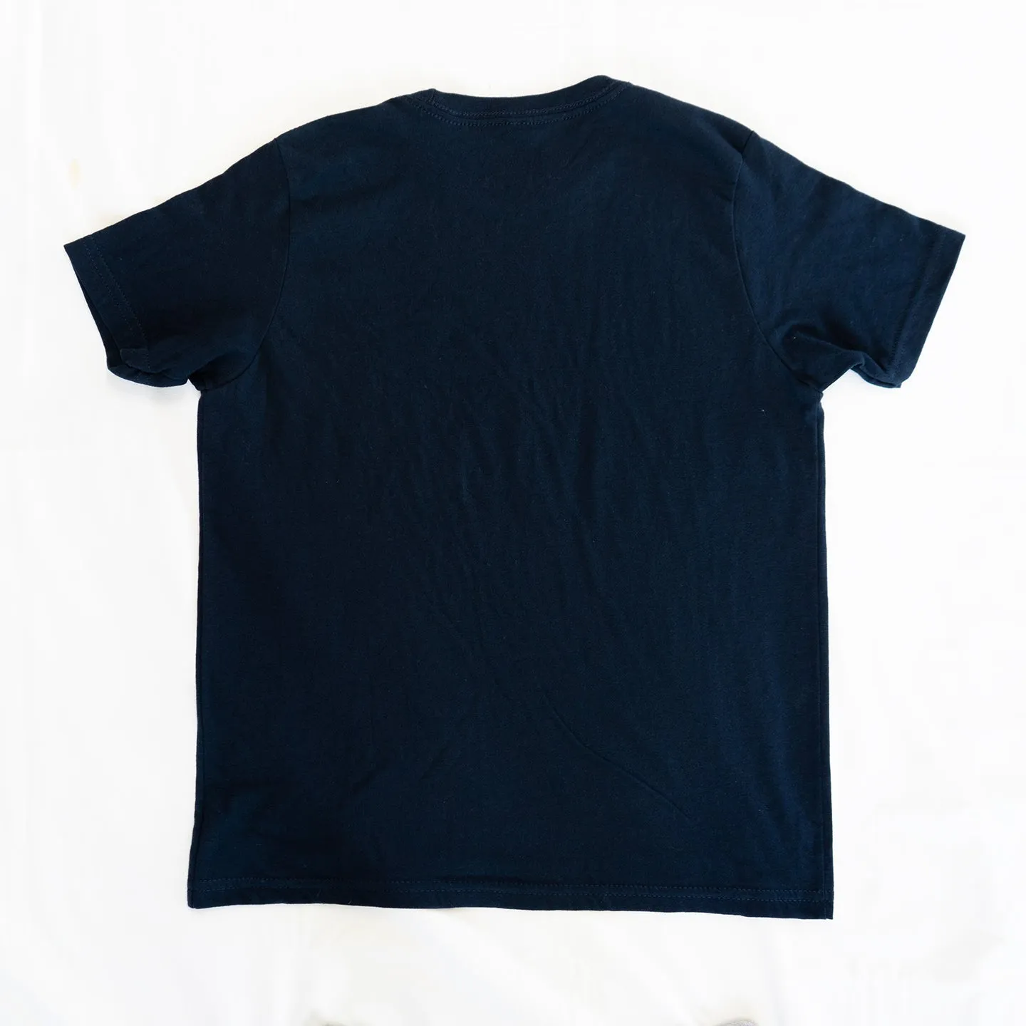 KID'S ALOHA FRIDAY TEE IN MIDNIGHT NAVY