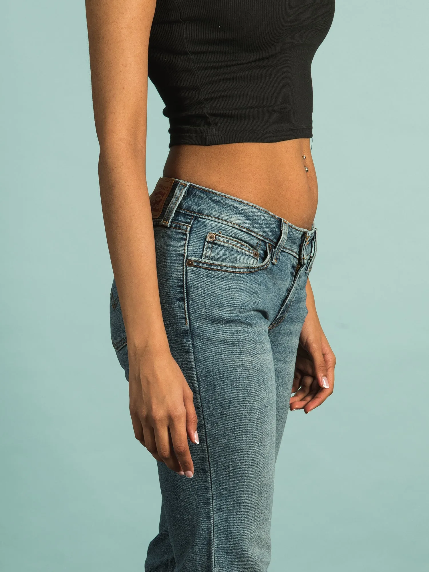 LEVIS SUPER LOW BOOTCUT