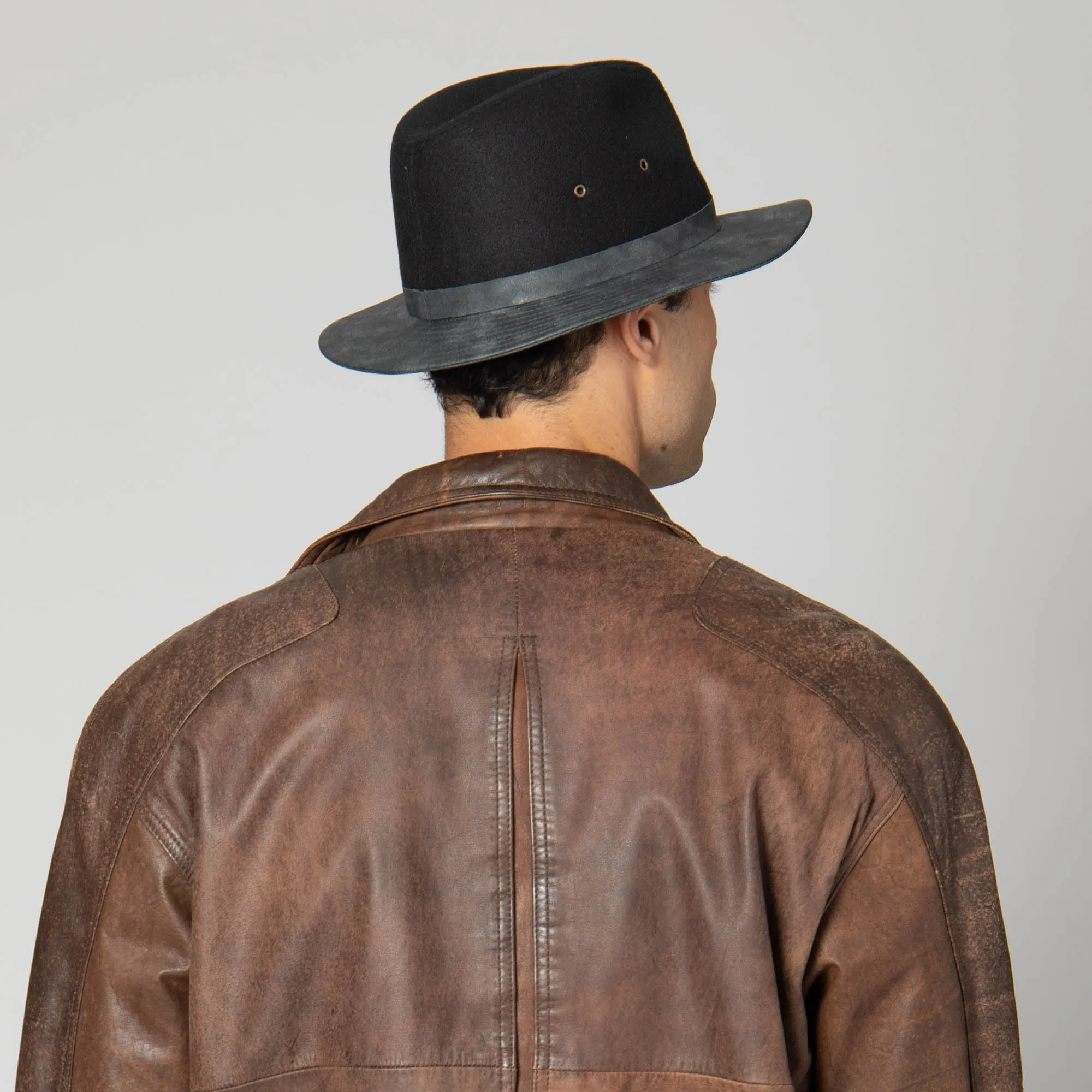 Men's Faux Felt Fedora with Matching Faux Leather Band