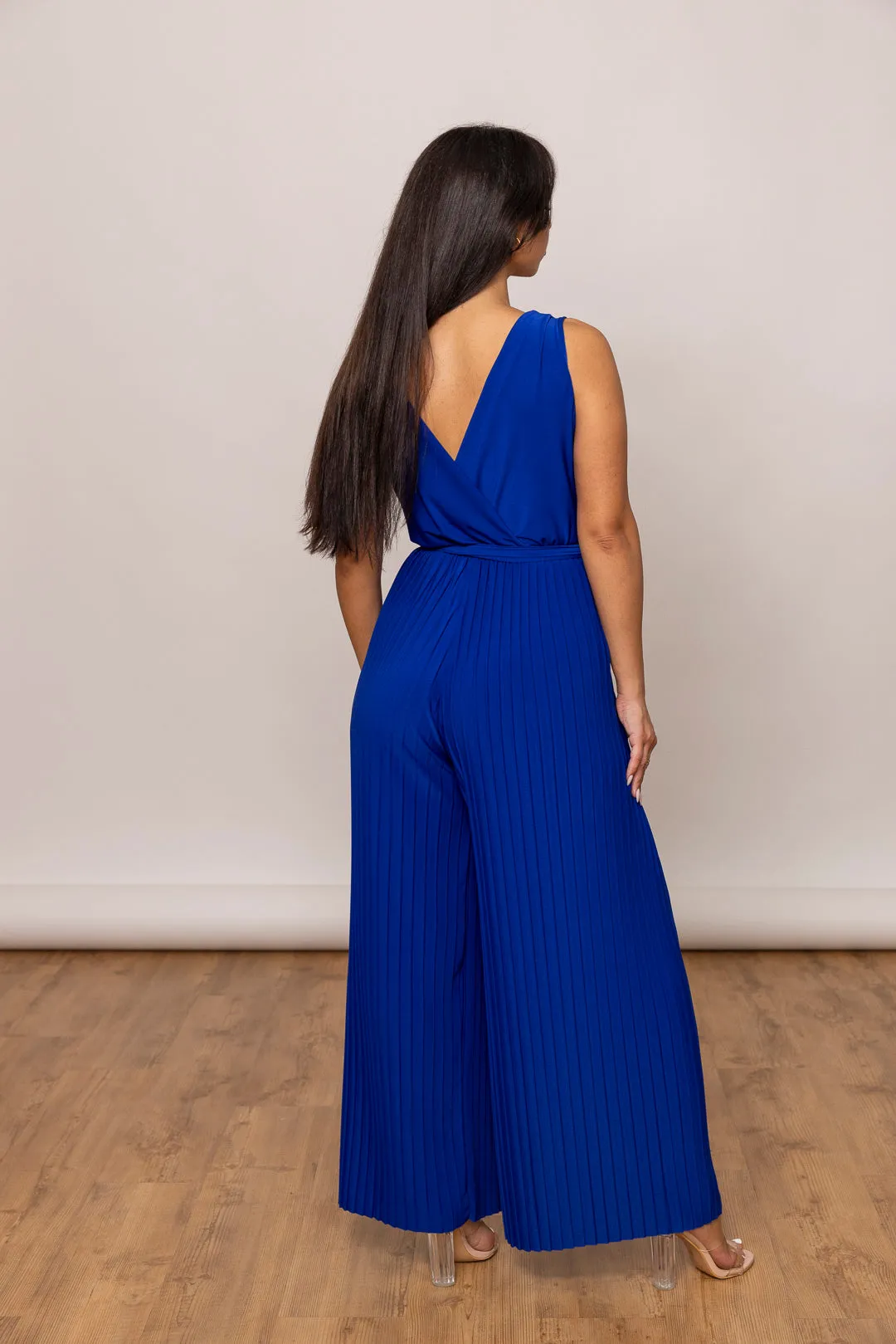 Plissee Jumpsuit mit Bindegürtel