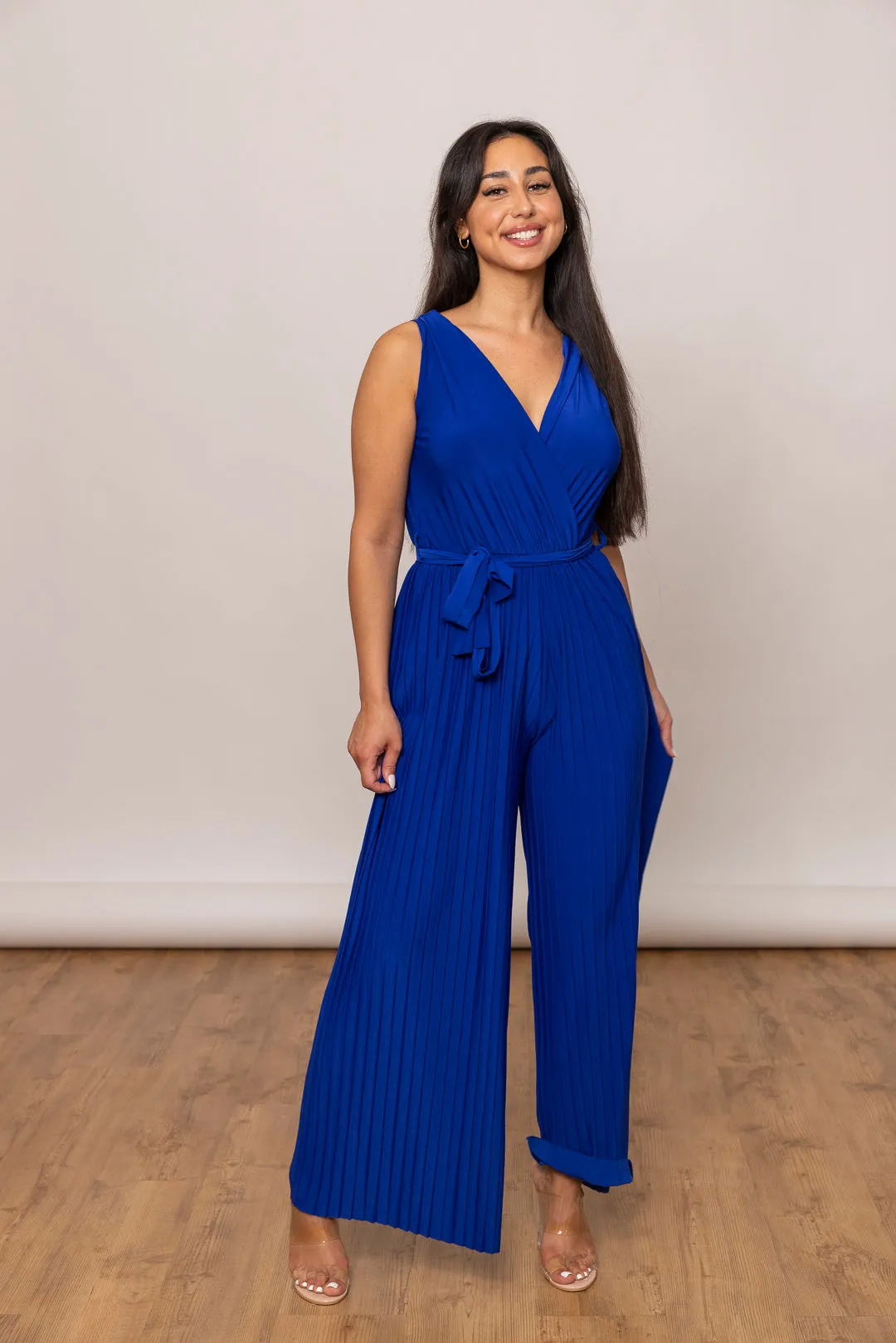 Plissee Jumpsuit mit Bindegürtel