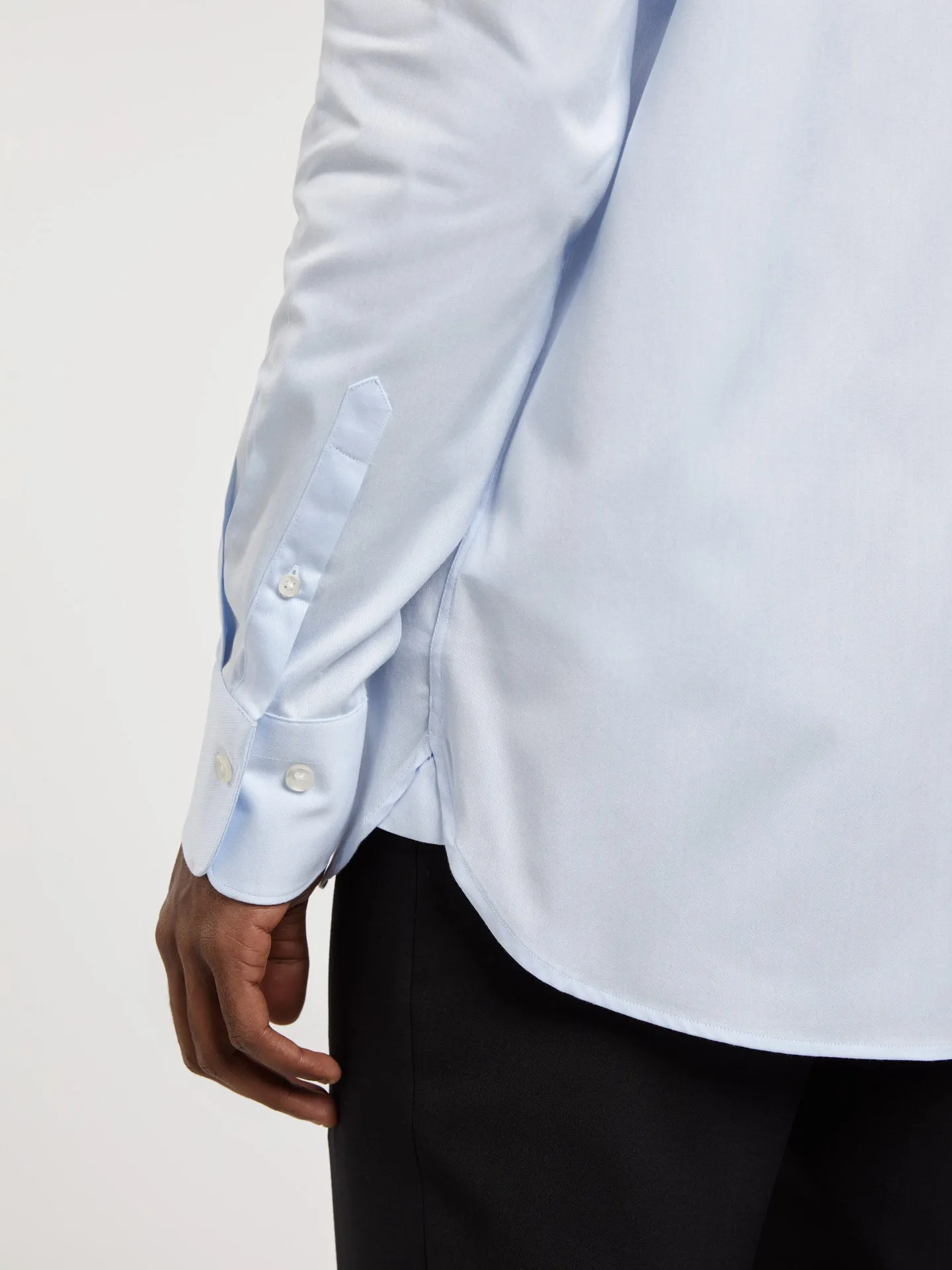 Regular fit business plain twill formal shirt