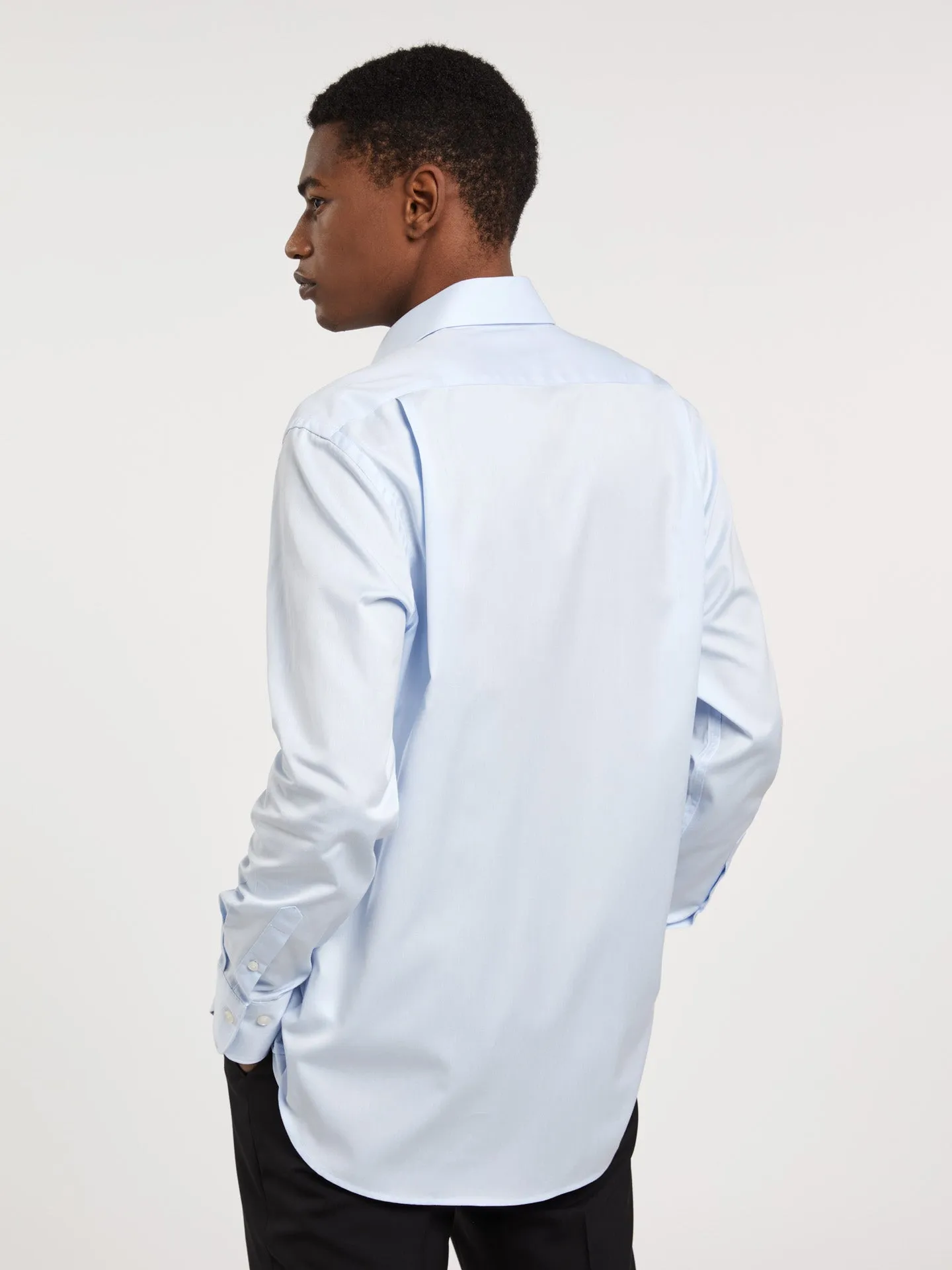 Regular fit business plain twill formal shirt